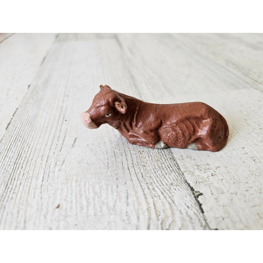 Vintage cow nativity village Xmas decor